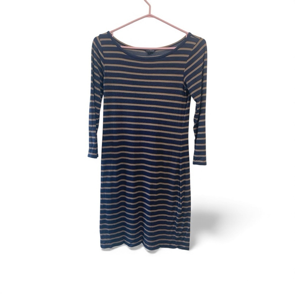 Club Monaco Navy Blue Tan Striped Dress w 3/4 Sleeves